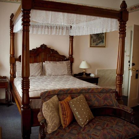 Art Hotel On York Launceston Bagian luar foto