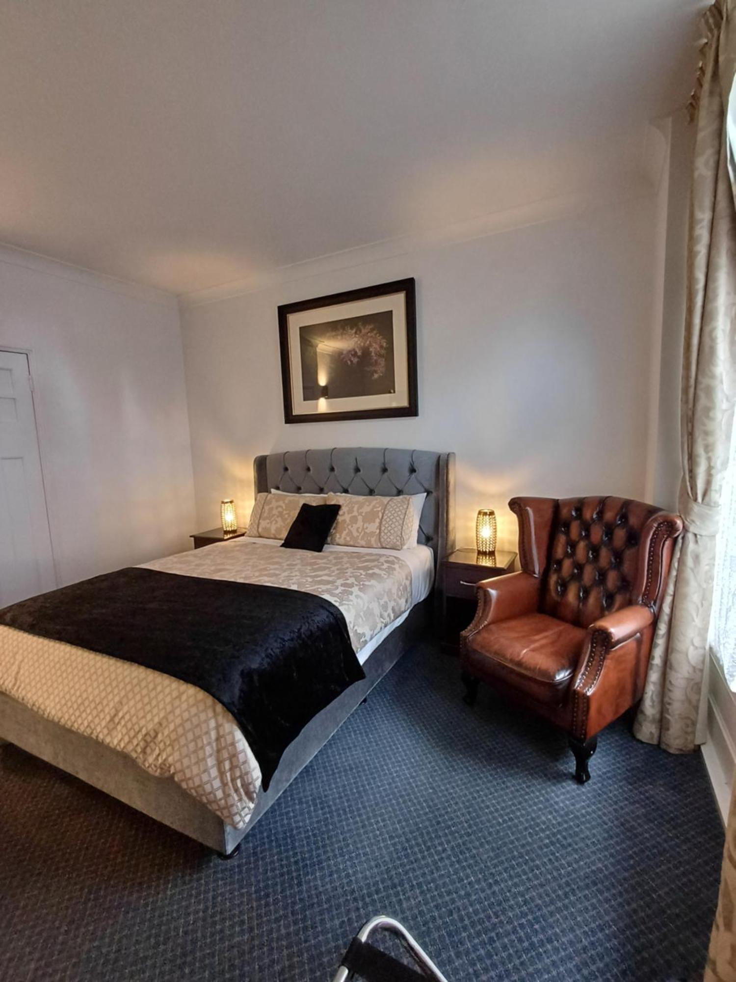 Art Hotel On York Launceston Bagian luar foto