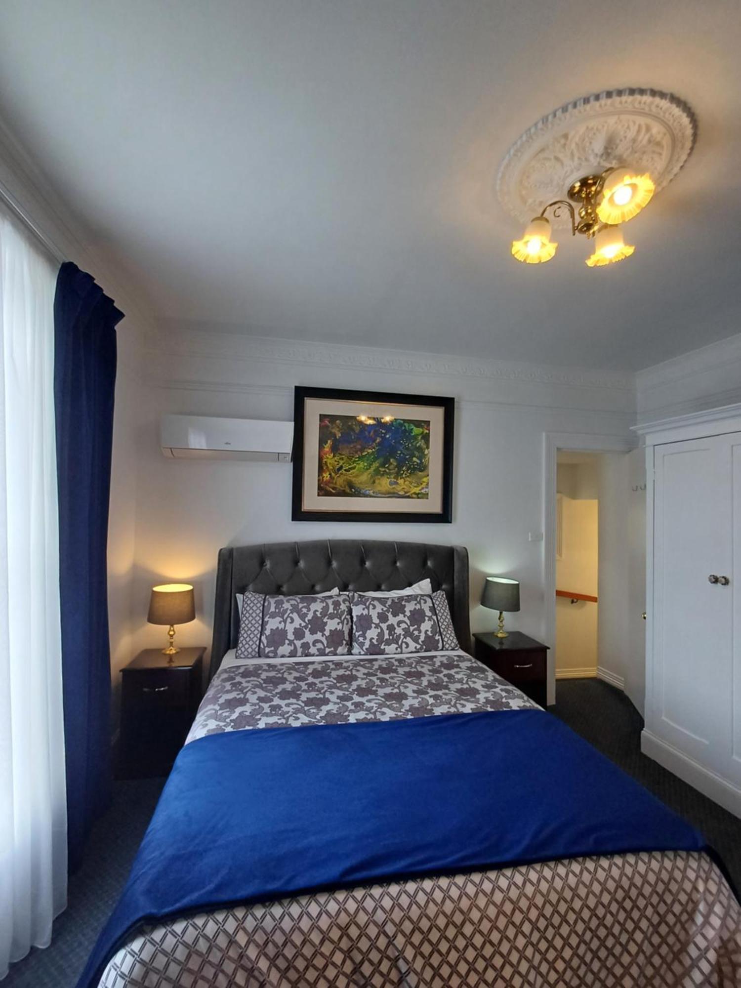 Art Hotel On York Launceston Bagian luar foto