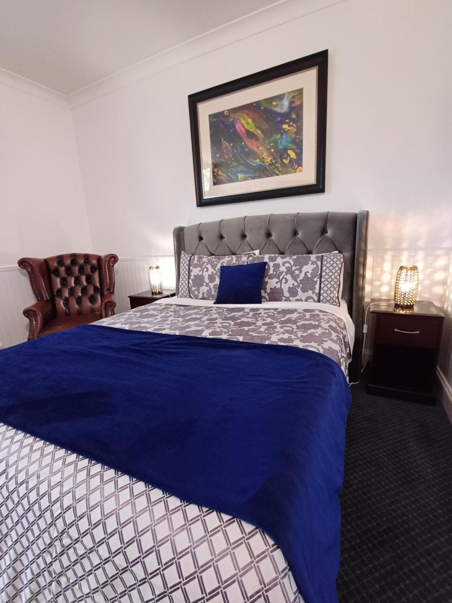 Art Hotel On York Launceston Bagian luar foto