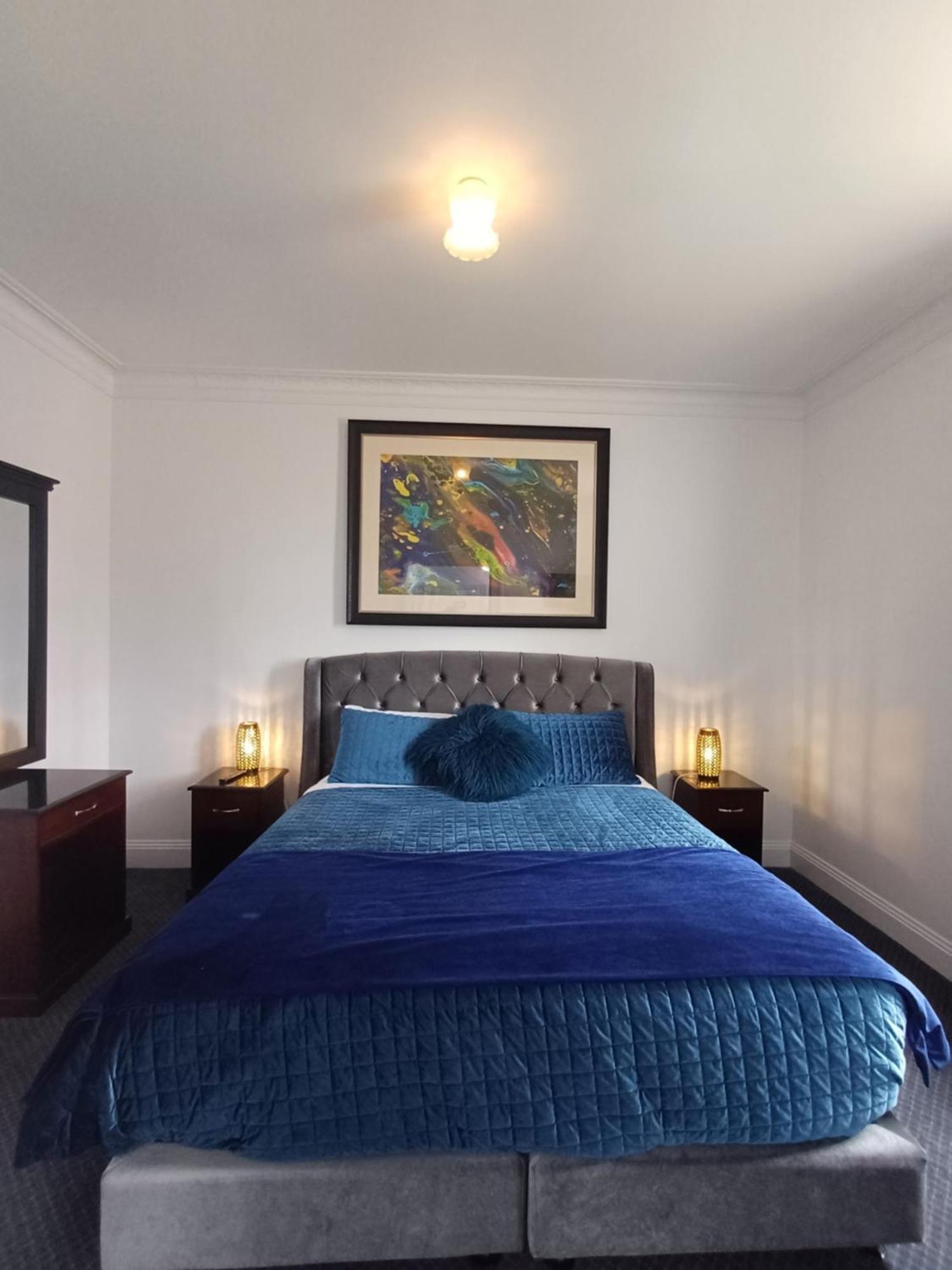 Art Hotel On York Launceston Bagian luar foto