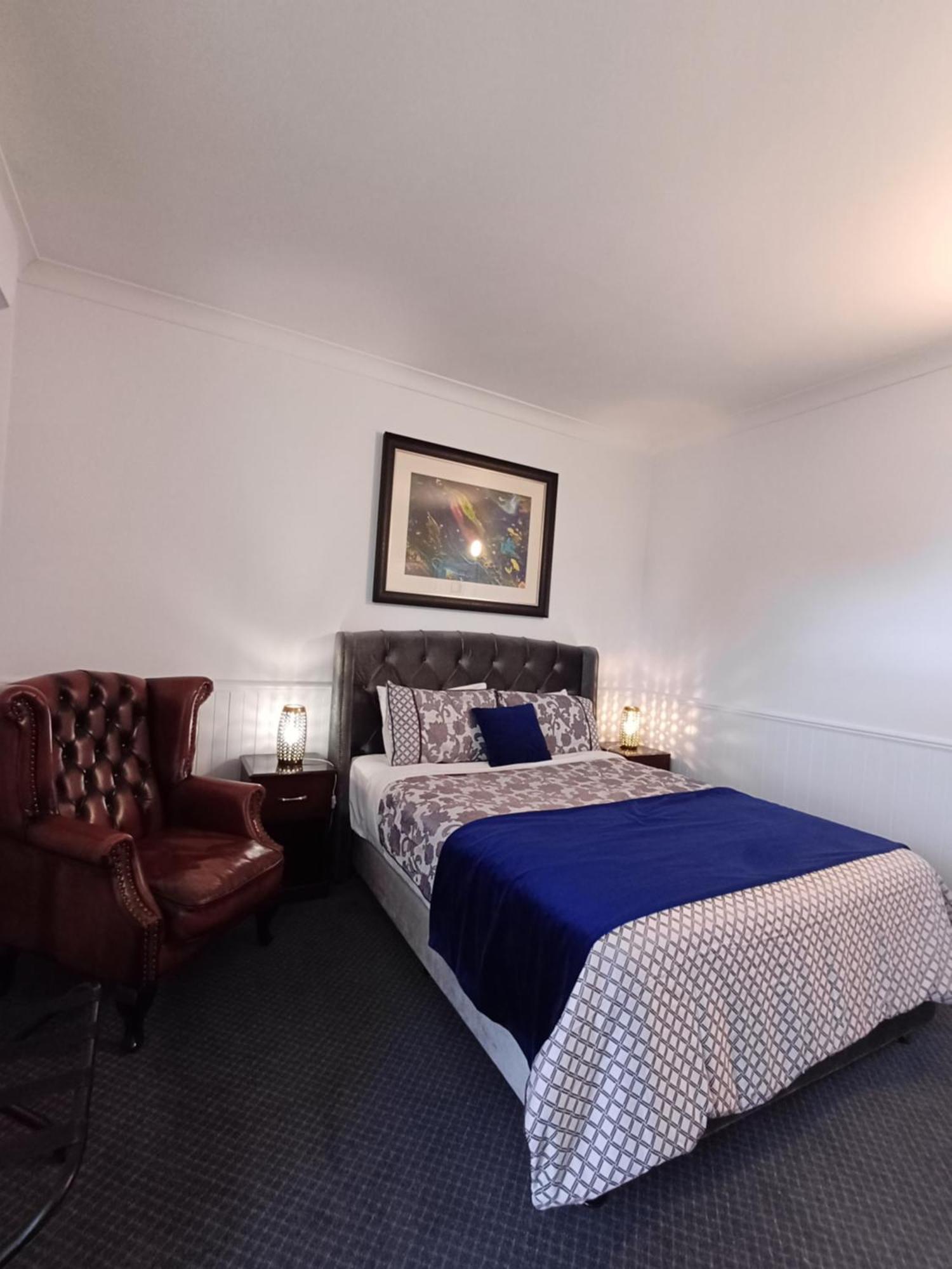 Art Hotel On York Launceston Bagian luar foto