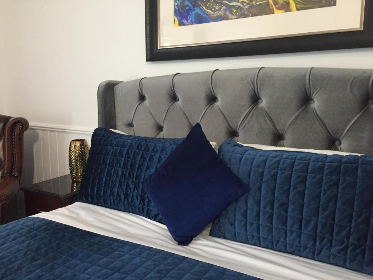 Art Hotel On York Launceston Bagian luar foto